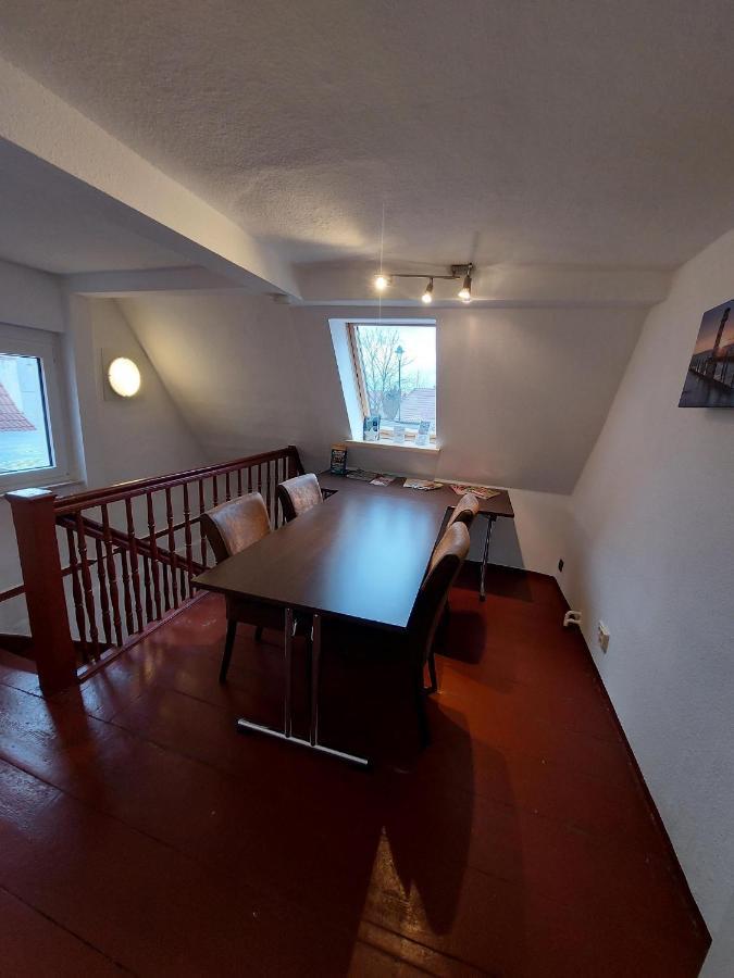 Gaeste Und Geschaeftswohnung Stolle Bad Dürrenberg Exterior foto